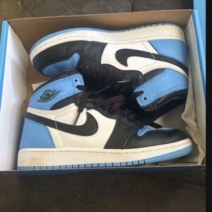 Nike Air Jordan 1 Retro OG High UNC Toe GS Grade School FD1437-400 Size 4Y